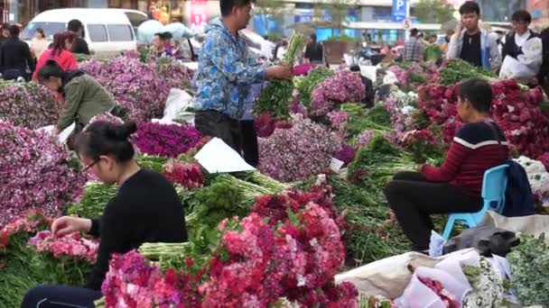 Kunming Yunnan China September 2022 Orang Sibuk Pasar Bunga Kunming — Stok Video