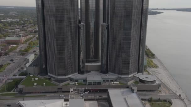 Renaissance Center Aerial Top — Stock Video
