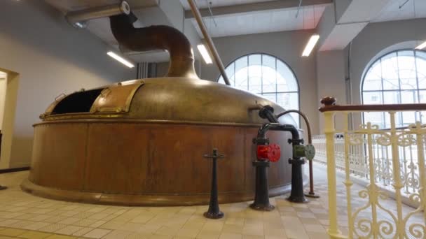 Δεξαμενή Ζυθοποιίας Πρώην Ζυθοποιείο Stella Artois Den Hoorn Στο Leuven — Αρχείο Βίντεο