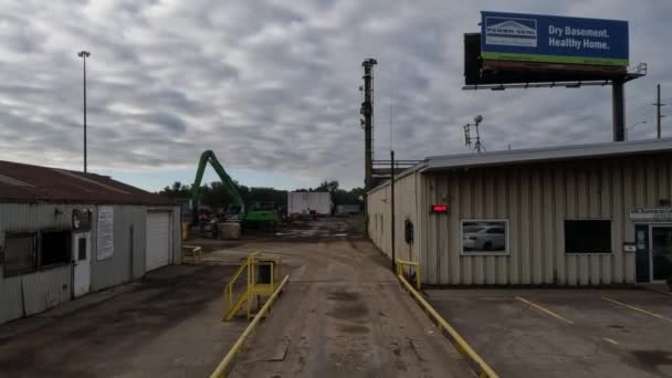 Truck Pov Llegando Vista Construcción Gary Indiana Estados Unidos — Vídeos de Stock