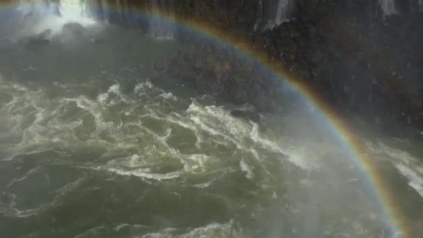 Tęcza Nad Kanionem Wspaniałe Wodospady Iguacu Unesco Światowego Dziedzictwa Unesco — Wideo stockowe