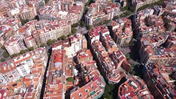 Барселона Испания Беспилотные Летательные Аппараты Уничтожают Здания Центре Города Фоне — стоковое видео
