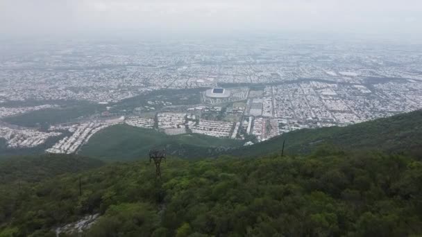 Meksika Şehir Manzaralı Dağda Sisli Bir Gün — Stok video