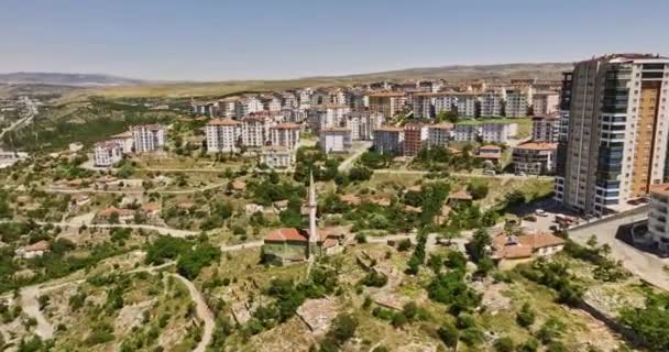 Ankara Turkey Aerial Low Level Drone Flyover Kaya Yeilbayr Neighborhoods — Stock Video