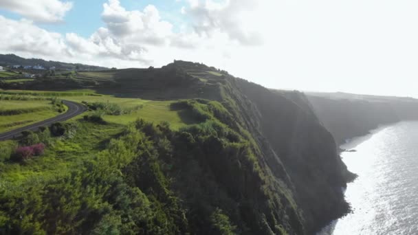 Azori Szigetek Lenyűgöző Partvonalának Levegője Meredek Sziklákkal Óceánnal — Stock videók