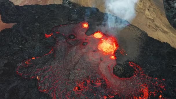アイスランドの活火山噴火溶岩とマグマ Fagradalfjall 2022 真上から下の円 — ストック動画