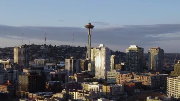 Letecký Pohled Rozhledně Space Needle Zlatá Hodina Seattlu Usa — Stock video