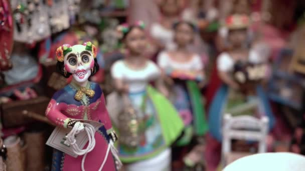 Традиционная Фигура Мексиканского Скелета Магазине Подарков — стоковое видео