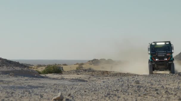 Dakar Rally Fuoristrada Corsa Camion Attraverso Cross Country Deserto Sabbia — Video Stock