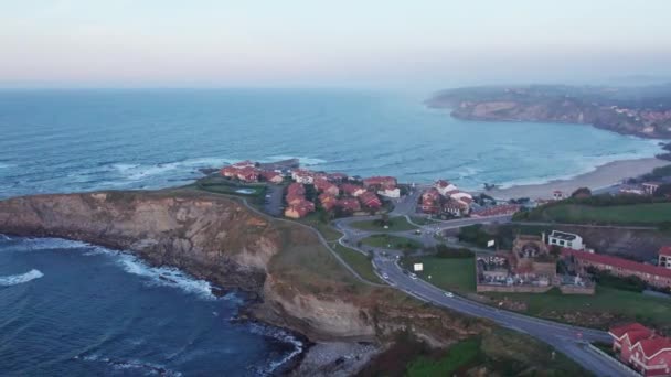 Orbit Top View Attractive Cantabria Village Comillas Coast Spanje — Stockvideo