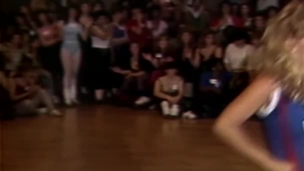 1985 Års Women Ladies Dancing Competition — Stockvideo