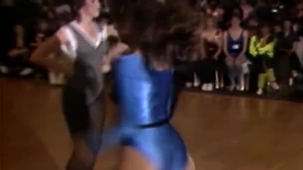 1985 Women Dancing Dance Competition — Stock Video