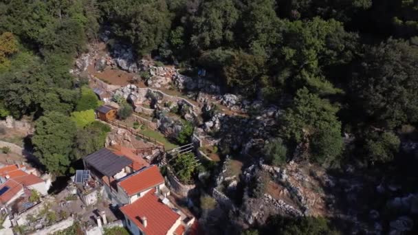 イタリアの歴史的中心部上空の無人機の映像 25Fps — ストック動画