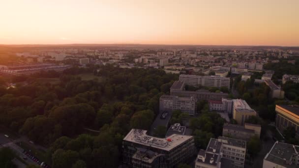 Polonya Nın Banliyö Bölgesinde Bulunan Krakow Krakow Hava Üssü Turuncu — Stok video