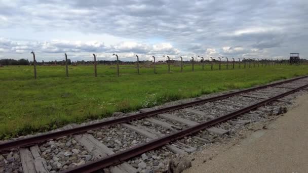 Estrada Ferro Abandonada Cerca Arame Farpado Auschwitz Death Camps Auschwitz — Vídeo de Stock