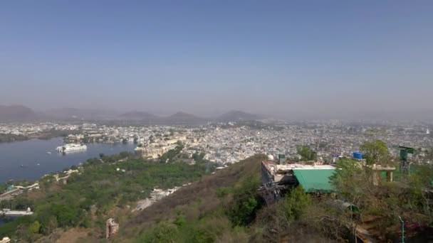 4K拉贾斯坦邦湖城Udaipur的空中射击 故宫60英尺缓慢运动 — 图库视频影像