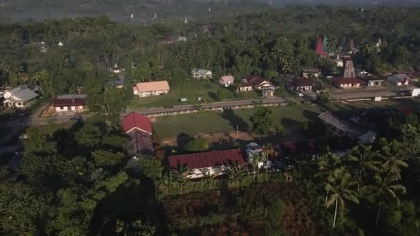 Vista Aérea Drone Vila Pacífica Paisagem Rural Ilha Sumba Indonésia — Vídeo de Stock