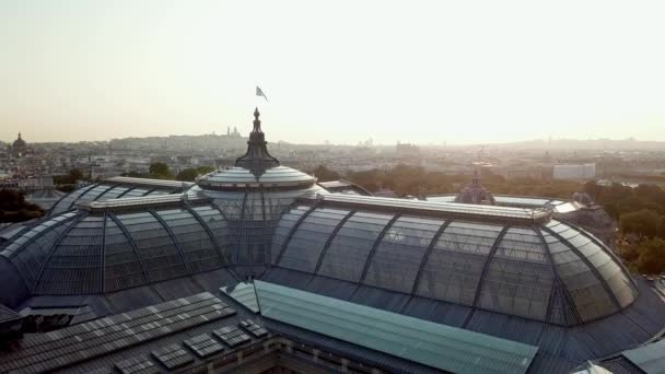 Helle Filmische Luftaufnahme Von Der Touristenattraktion Von Paris Dem Grand — Stockvideo