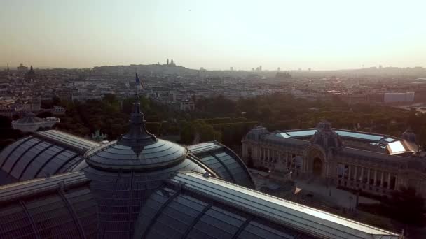 Beau Cliché Cinématographique Grand Palais Avec Toit Verre Brillant Petit — Video