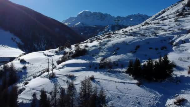 Cubierta Nieve Towering Alpes Franceses — Vídeos de Stock