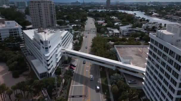 Luftaufnahme Von Stadtansichten Mit Der Uferpromenade Gebäuden Und Straßen Videos — Stockvideo