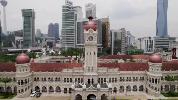 Sultan Abdul Samad Byggnaden Kuala Lumpur Malaysia Drone Pullback Skott — Stockvideo