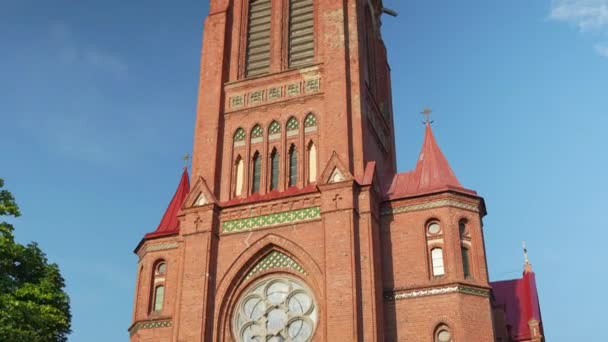Architecture Néogothique Église Catholique Steeple Jelgava Lettonie — Video