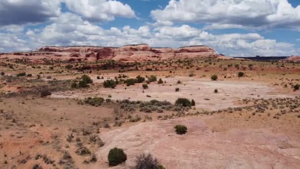 Flying Straight Drone Shot Utah Desert Daytime Beautiful Clouds — Stock Video