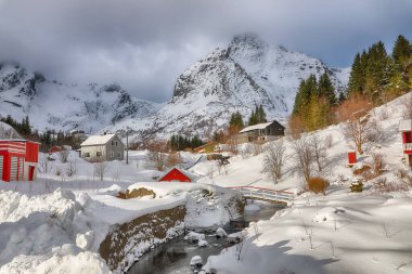 Fabulous morning scenery of Norwegian Nusfjord village. Popular travel destination on Lofotens. Location: Nusfjord, Flakstad Municipality, Lofoten; Norway, Europe