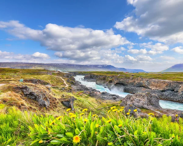 令人叹为观止的哥达福斯瀑布景观 哥达福斯上空的天空很壮观地点 Bardardalur Valley Skjalfandafljot River Iceland Europe — 图库照片