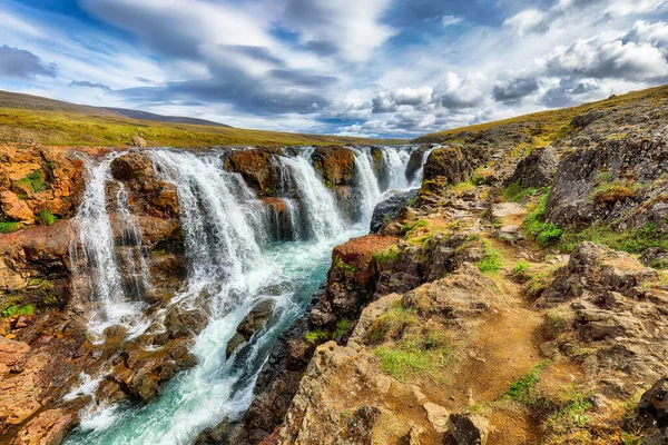 Atemberaubender Blick Auf Den Kolufossar Wasserfall Einem Sonnigen Sommertag Beliebtes — Stockfoto