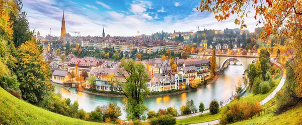 Amazing Autumn View Bern City Aare River Evening Pont Nydegg — Stock Photo, Image