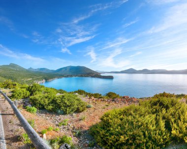 Cacccia Körfezi 'ndeki inanılmaz sabah manzarası. Fantastik Akdeniz manzarası. Konum: Alghero, Sassari ili, İtalya, Avrupa