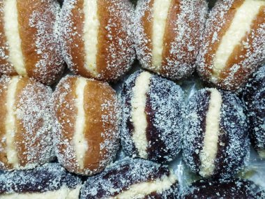 Noel, yeni yıl, düğün töreni gibi özel durumlar için yapılmış lezzetli tatlılar.