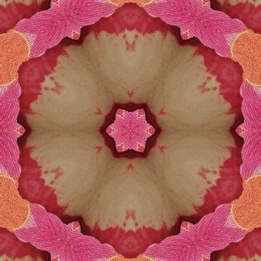 Kumaş, elbise, halı, şallar, yastık kılıfı, perdeler vb. Geleneksel olarak boyanmış batik ve nakış deseni süblimleşme bloğu izleriyle yapılır.