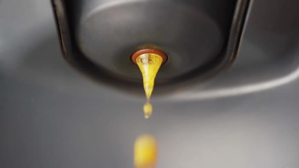 Coffee Slowly Coming Out Capsule Coffee Machine Slowmotion Shot — Stock Video