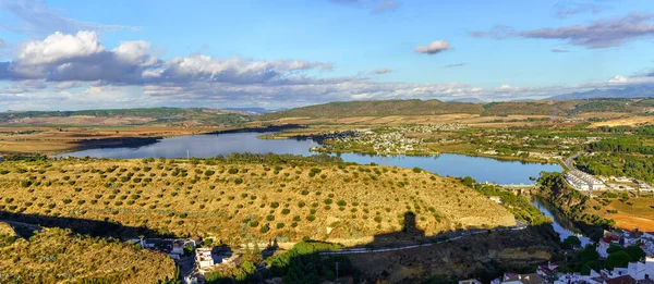 stock image Panoramic and panoramic view of the landscape that is contemplated from the top of the hill of the town of Arcos de la Frontera, Andalucia