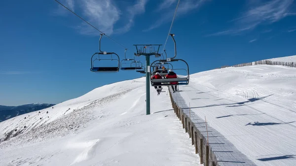 Lift Chair Ski Resort Full Snow Sunny Day Blue Sky — Fotografia de Stock
