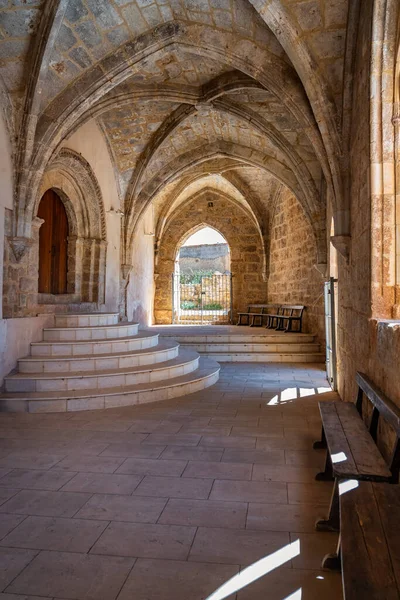 Claustro Entrada Iglesia Medieval Piedra Del Pintoresco Pueblo Anento Zaragoza —  Fotos de Stock