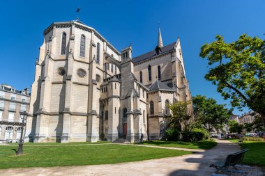 Ortaçağ St. Martin Kilisesi Fransa 'nın Pau kentinin merkezinde.