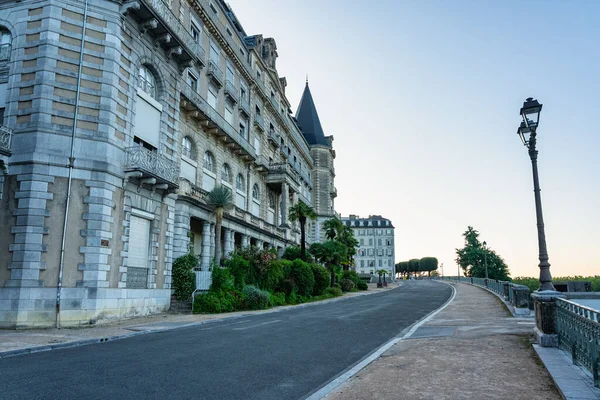 Boulevard Dos Pirinéus Com Antigos Edifícios Históricos Centro Pau França — Fotografia de Stock