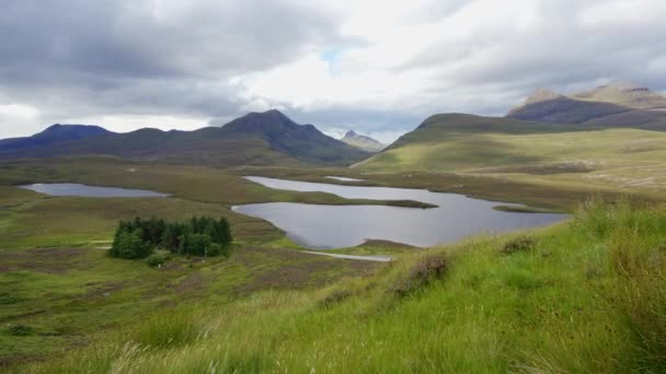 全景与广角镜头令人难以置信的苏格兰高地景观 — 图库视频影像