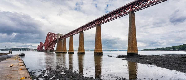 Stary Most Czerwonej Cegły Metalu Przez Firth Forth Edynburgu Szkocja — Zdjęcie stockowe