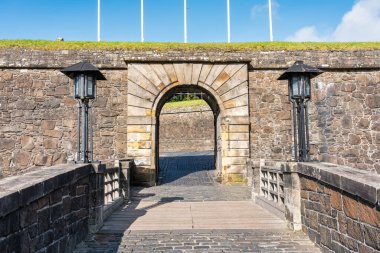 İskoçya İskoçya 'daki Ortaçağ Stirling Şatosu' na giriş kapısı