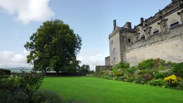 Gärten Des Mittelalterlichen Stirling Castle Den Schottischen Highlands — Stockvideo