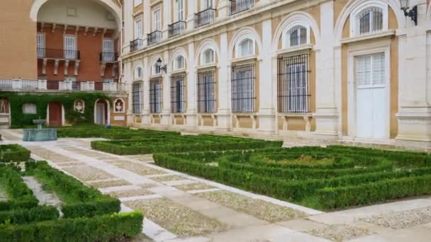 Giardini Stile Francese Del Palazzo Reale Aranjuez Con Statue Siepi — Video Stock