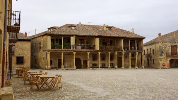 Edificios Antiguos Alrededor Plaza Principal Del Pueblo Medieval Pedraza Segovia — Vídeos de Stock
