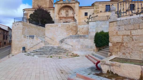 Spanya Nın Kuzeyindeki Kastilya Leon Antik Köylerindeki Hristiyan Kilisesi — Stok video