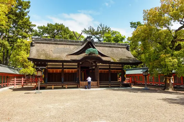 stock image Osaka, Japan, April 15, 2024: Buddhist and Shinto sacred temple precinct in Osaka City