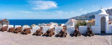 Santa Cruz de la Palma, Kanarya Adaları 'ndaki ortaçağ savunma topları.